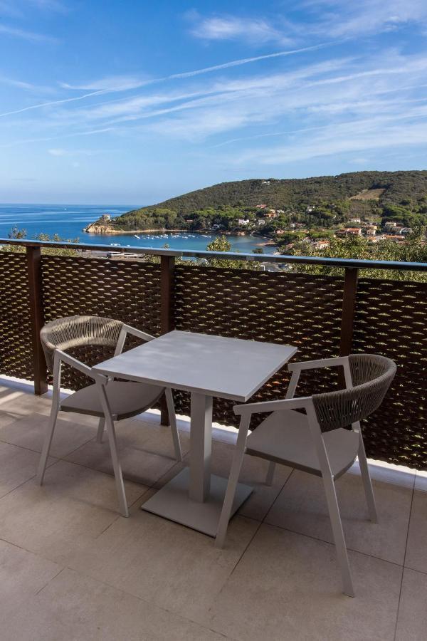 Hotel La Perla Del Golfo Procchio  Esterno foto