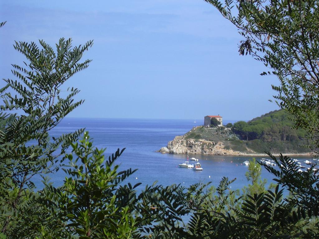 Hotel La Perla Del Golfo Procchio  Esterno foto
