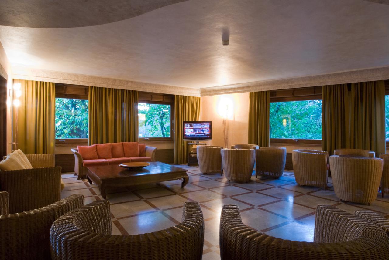 Hotel La Perla Del Golfo Procchio  Esterno foto