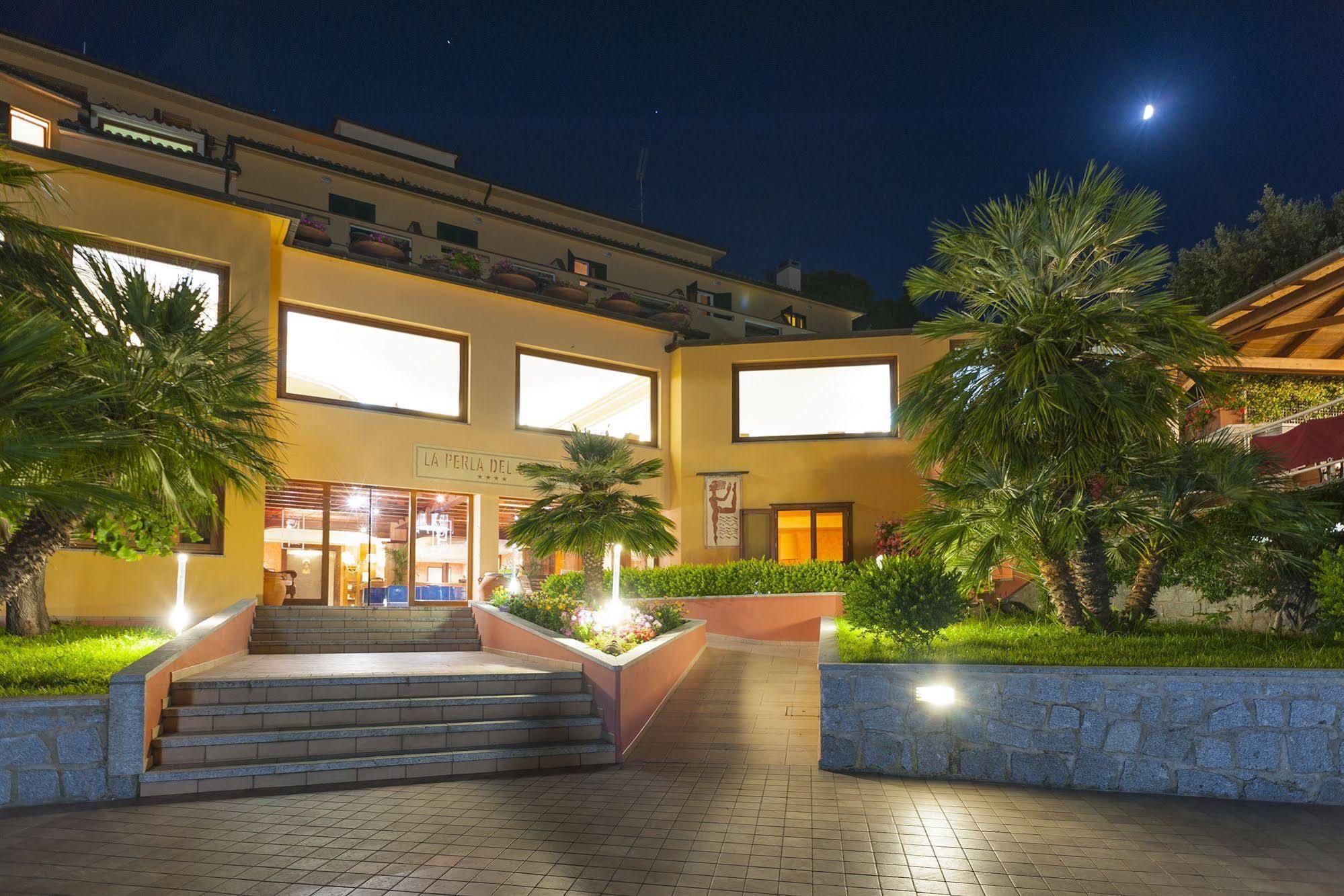 Hotel La Perla Del Golfo Procchio  Esterno foto