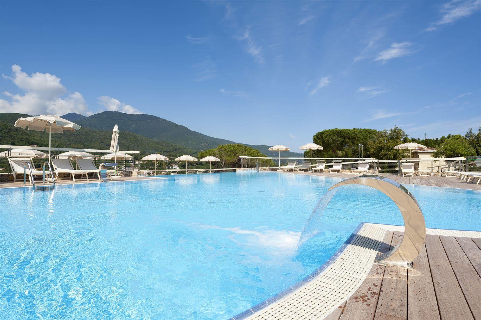 Hotel La Perla Del Golfo Procchio  Esterno foto