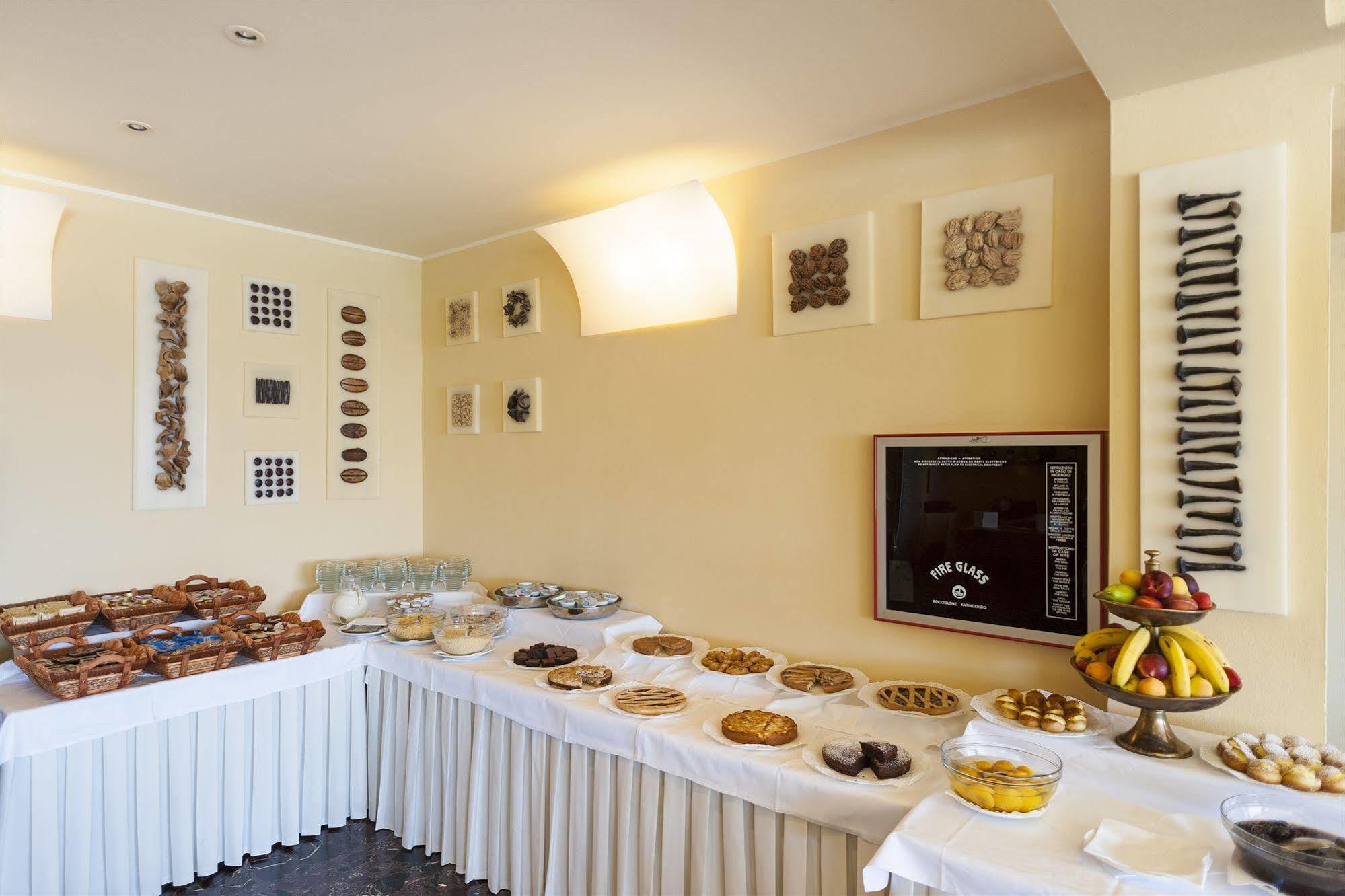 Hotel La Perla Del Golfo Procchio  Esterno foto